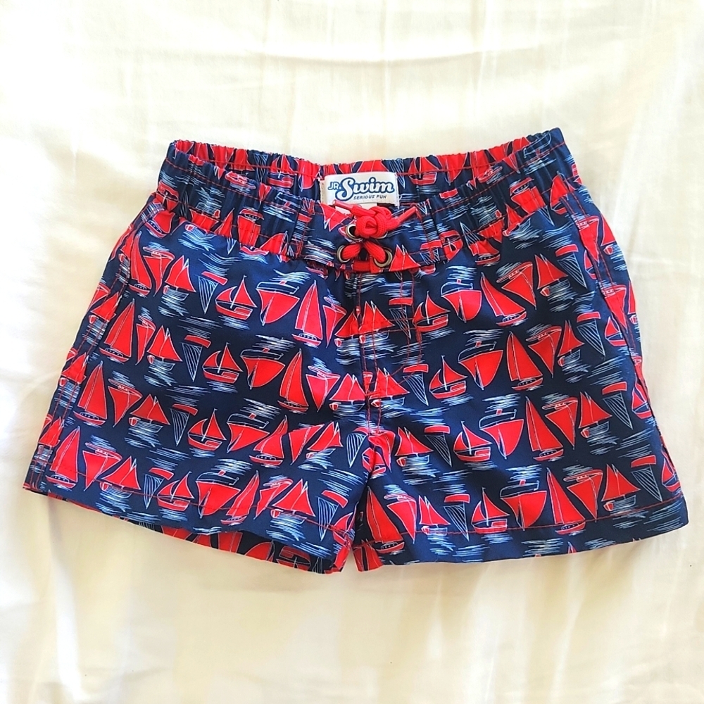 Jr. Swim Boy’s Sail Swim Trunks in Patriotic Print| size: 4T new